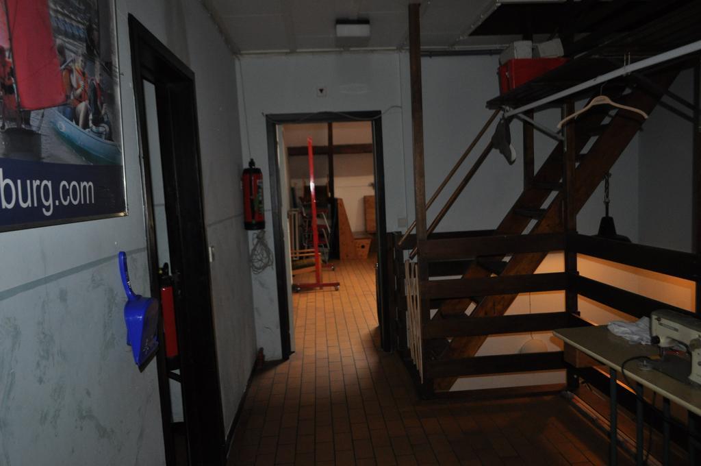 Sailcenter Limburg Hostel Kinrooi Zewnętrze zdjęcie