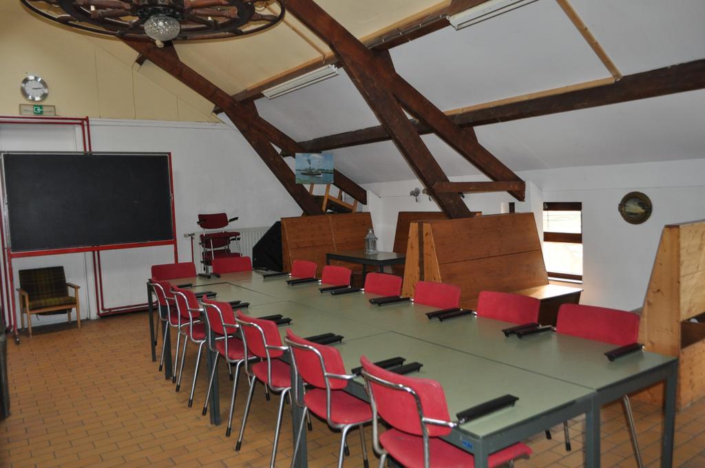 Sailcenter Limburg Hostel Kinrooi Zewnętrze zdjęcie