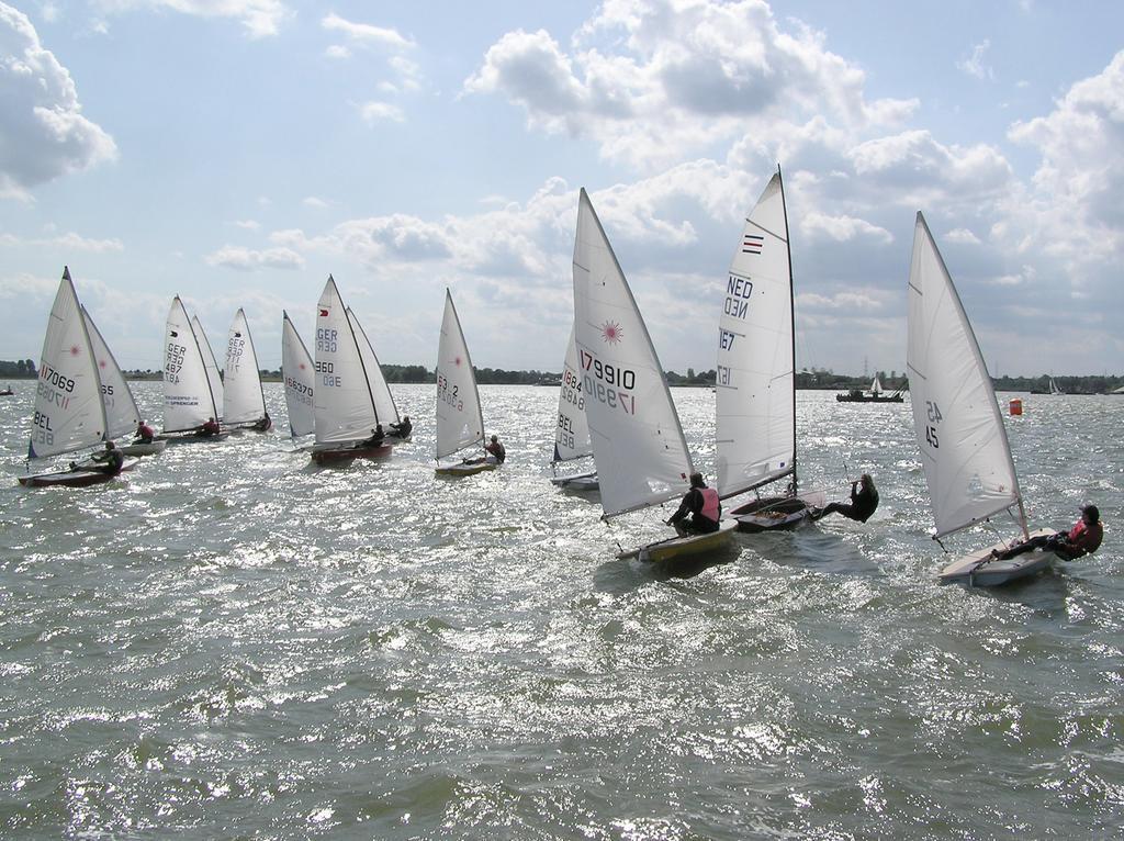 Sailcenter Limburg Hostel Kinrooi Zewnętrze zdjęcie