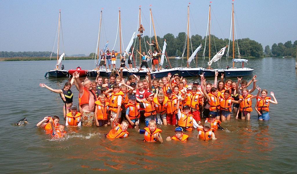 Sailcenter Limburg Hostel Kinrooi Zewnętrze zdjęcie